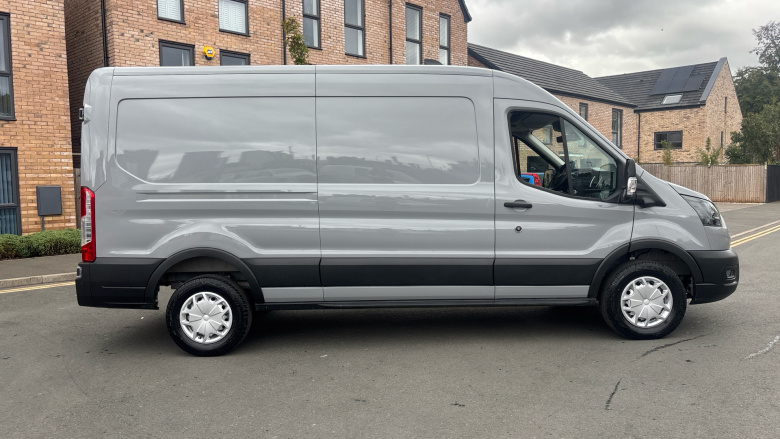 Ford Transit E-350 L3 Rwd 135kW 68kWh H2 Trend Van Auto
